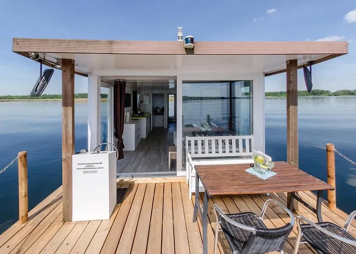 Feststehendes Hausboot